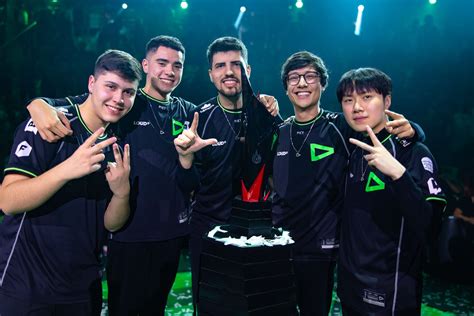 Prêmio CBLOL 2022 LOUD domina cerimônia confira os premiados