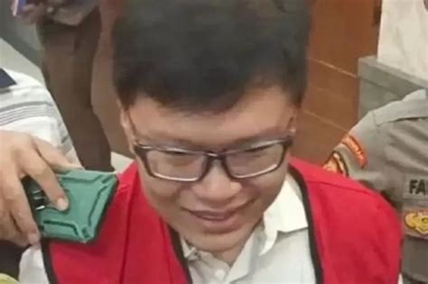 Hakim Yang Bebaskan Ronald Tannur Ditangkap Kejagung Keluarga Dini