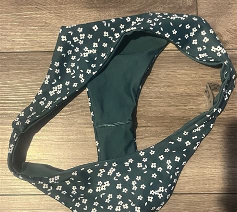 Two Piece Women S Green Size S Cute Bikini Swimsuit Bathing Suit NWOT