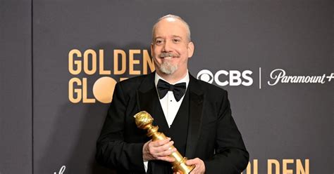 Paul Giamatti Went To In-N-Out With His Golden Globe: PHOTO - Comic Sands