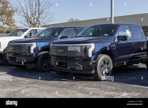 Indianapolis November 12 2023 Ford F 150 Lightning 4X4 Crew Cab