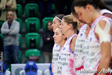 Deborah Carangelo Dinamo Sassari Women E Restivo Antonell Flickr