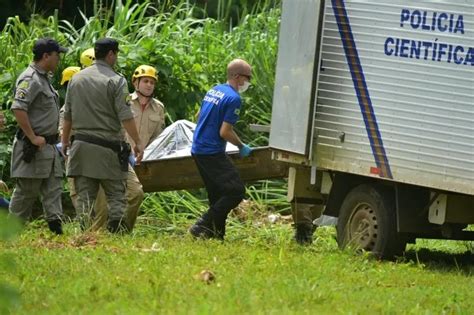 Corpo De Motociclista Desaparecido Ap S Ser Arrastado Pela Enxurrada Em