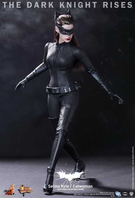 Hot Toys Catwoman Figure From THE DARK KNIGHT RISES
