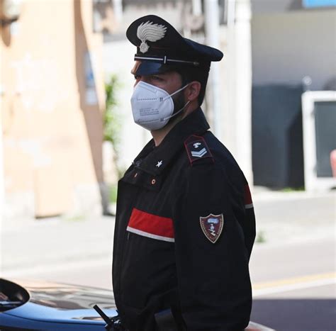 Festini Bologna Una Minorenne Sui Colli Tra Fumo Cocaina E Sesso