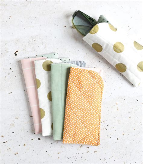 Brillenetui aus Stoff mit Nähanleitung und Schnittmuster