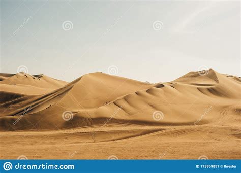 Paisagem Do Deserto De Huacachina Na Ica Peru Imagem De Stock Imagem