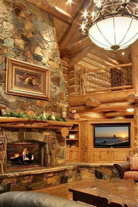 Pin By Autumn Eastman On Log Homes Log Homes Cabin Homes Log Cabin Homes