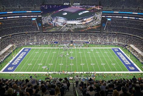 VIP Dallas Cowboys Stadium Tour Review - Two Traveling Texans