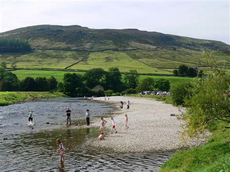 Visit the Yorkshire Dales - Stay & Experience True Beauty