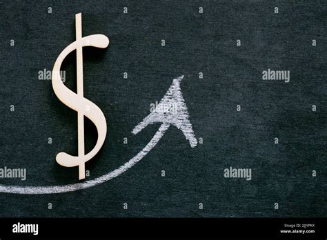 Rising Dollar Currency Growth Of The Exchange Rate Rise Of The Dollar