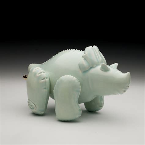 Brett Kern Dinosaur Ceramics - EverythingWithATwist