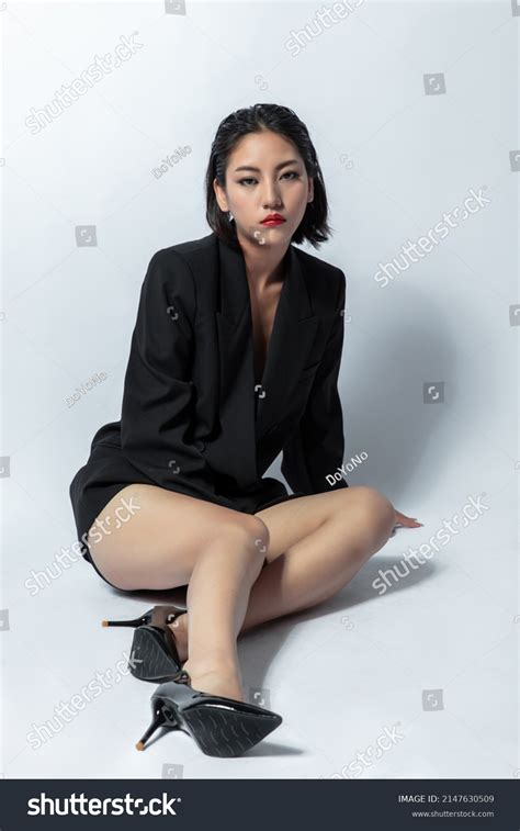 Sexy Model Posing Lingerie Stock Photo 2147630509 Shutterstock