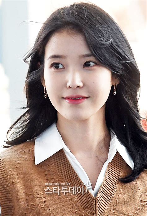 아이유♥로 시작한 데뷔 15주년 Mk스타 네이트 연예