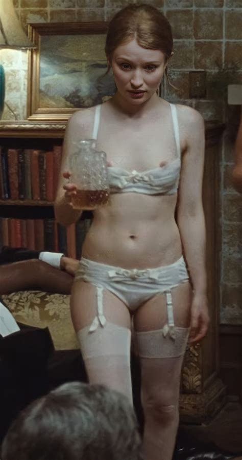 Emily Browning In Sleeping Beauty Nude Celebs