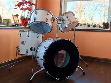 Rogers Big R Drum Set 1976 New England White Reverb