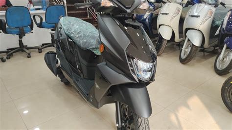 Mat Black Colour Suzuki Avenis Full Details On Road Price