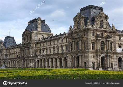 Louvre Museum Paris Architectural Details — Stock Photo © FineShine ...