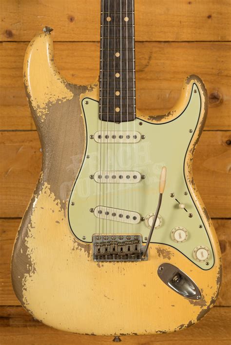 Fender Custom Shop 61 Strat Relic Aged Vintage White Dale Wilson