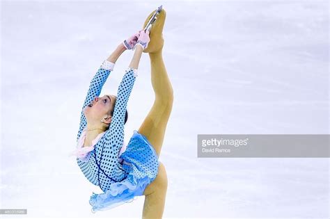 Evgenia Medvedeva Figure Skating Performance