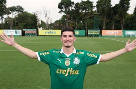 R Mulo Vai Encarar Palmeiras Antes De Se Juntar Ao Clube