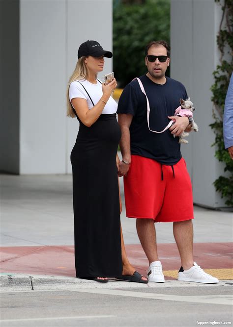 Samantha Hoopes Nude OnlyFans Leaks Fappening Page FappeningBook