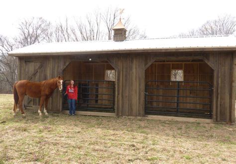 Horse Run Ins and Sheds | Portable Horse Barn Manufacturer Hilltop Structures