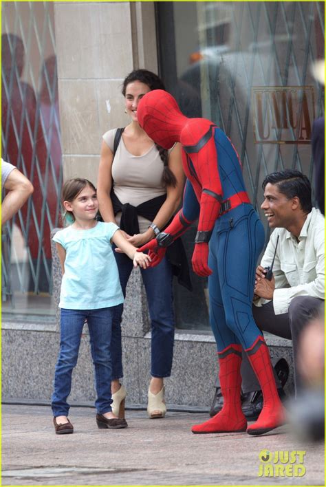 Spider Man Swings Into Action On Homecoming Set Photo 3704547