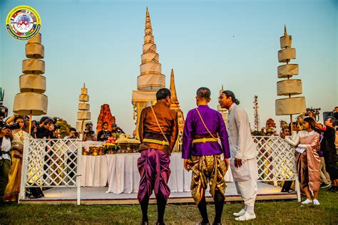 World Wai Kru Ceremony Kru Muay Thai Thailand