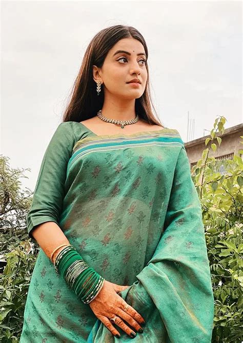 55 Hot Photos Of Akshara Singh Bhojpuri Actress Wiki Bio Movies TV Shows Instagram