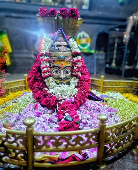 Grishneshwar Temple: Wealth And Pleasure At Shiva's Feet