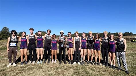 Cross Country Teams Cruise To States The Current