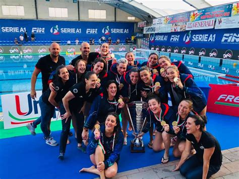 Pallanuoto L Ekipe Orizzonte Catania Campione D Italia Battuta