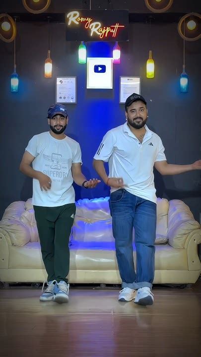 90s Easy Dance Steps😍tumsa Koi Pyaara 🥰 Dance Shorts Explore Viral