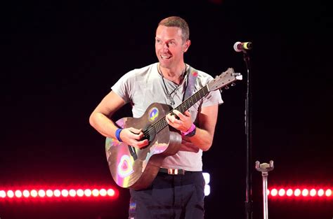 Coldplays Chris Martin Falls Through Trap Door During Melbourne Show