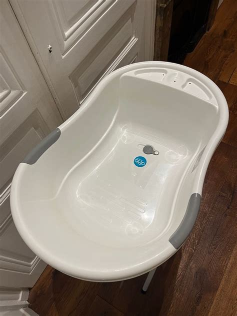 Baignoire bébé blanche avec vidange support à pied DBB Remond Beebs