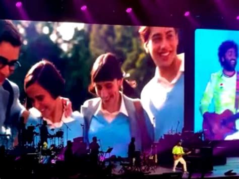 Watch Arijit Sings Unreleased Song In Raahon Mein At Abu Dhabi Concert