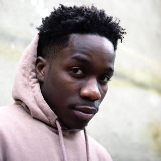 Tinchy Stryder: Bio, Height, Weight, Age, Measurements – Celebrity Facts