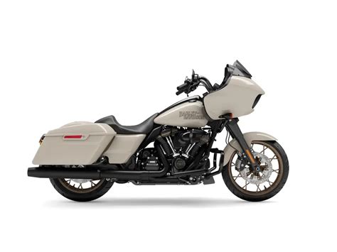 2023 Harley-Davidson Road Glide™ ST White Sand Pearl for sale in Brossard - Léo Harley-Davidson®