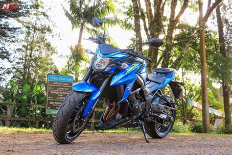 Suzuki GSX 750 Esportividade Estilo Motonline