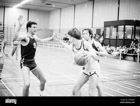 Baloncesto Vbc Akrides Fotograf As E Im Genes De Alta Resoluci N Alamy