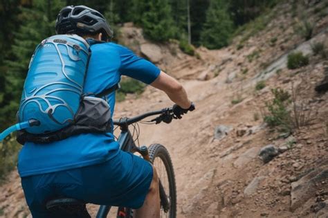 hydration packs  mountain biking