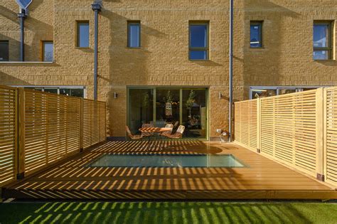 WIMBLEDON NEW BUILD FAMILY HOMES LANDSCAPING - Plunket Gardens | Garden
