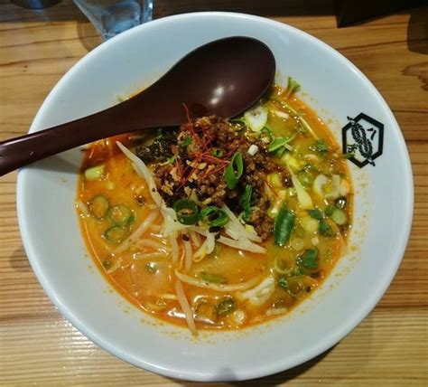 『八房担々麺冬季限定 890円』らーめん八房 神田本店のレビュー ラーメンデータベース