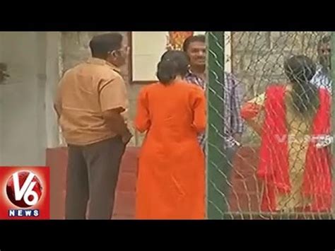 Dinakaran Meets VK Sasikala In Parappana Agrahara Jail Bengaluru