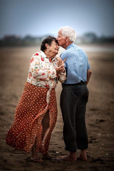 This Photographer Has Elderly Couples Pose For Engagement Style Photos