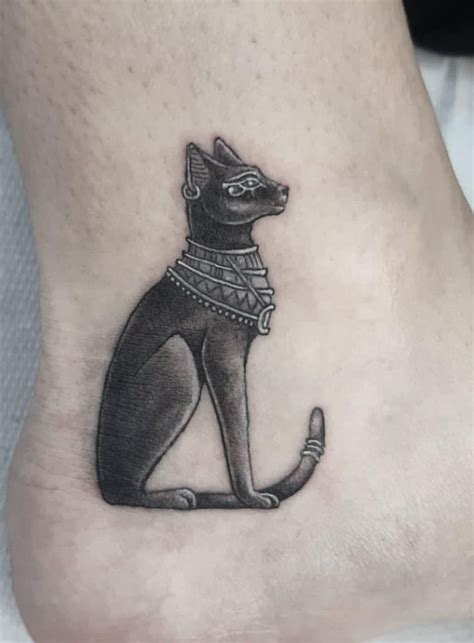 Bastet Tattoos: Meanings, Tattoo Designs & Ideas | Bastet tattoo, Bastet, Tattoos