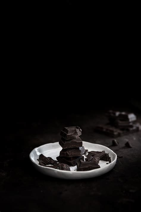 Naked Cake Al Cioccolato Crema Di Ricotta E Composta Ai Frutti Di Bosco