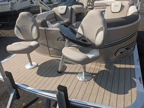 Center Console Pontoon The Hull Truth Boating And Fishing Forum