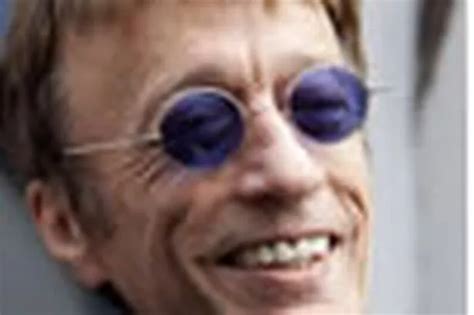 Bee Gees Star Robin Gibb Dies Aged 62 After Battle With Cancer Daily Record